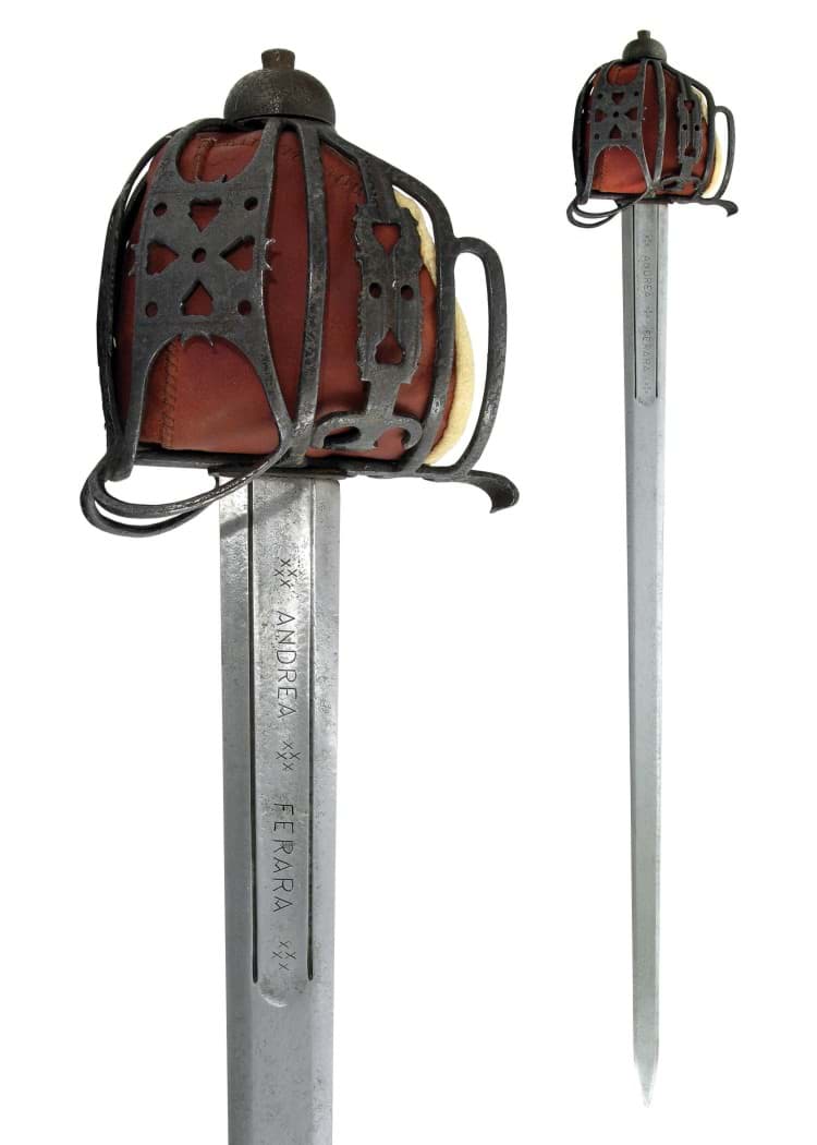 Image de Hanwei - Épée large écossaise avec garde en panier version antique