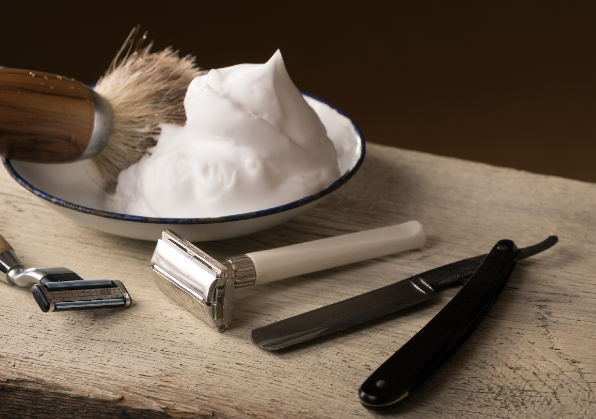 Die Kunst der Rasur mit dem Rasiermesser – Meister Messer