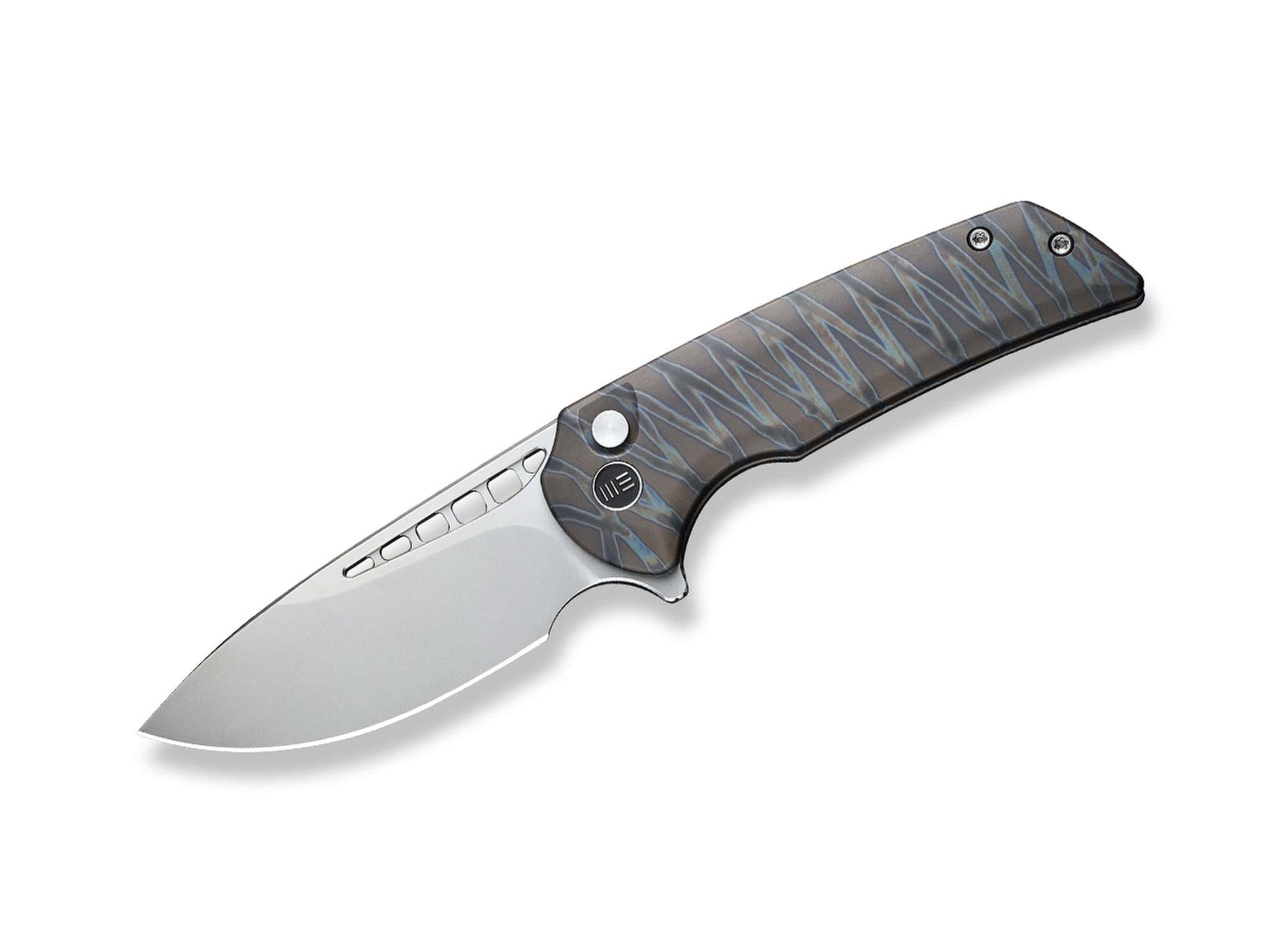 Bild von WE Knife - Mini Malice Button Lock Tiger Stripe Flamed Titanium