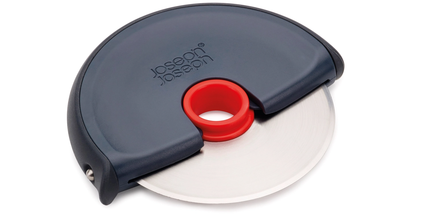 Bild von Joseph Joseph - Disc Pizzarad m. Silikonschutz 12 x 10.7 x 1.8 cm grau rot